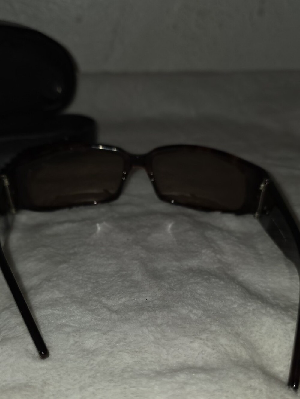 Gucci Tortoiseshell Sunglasses with Brown Lenses - Picture 4 of 8